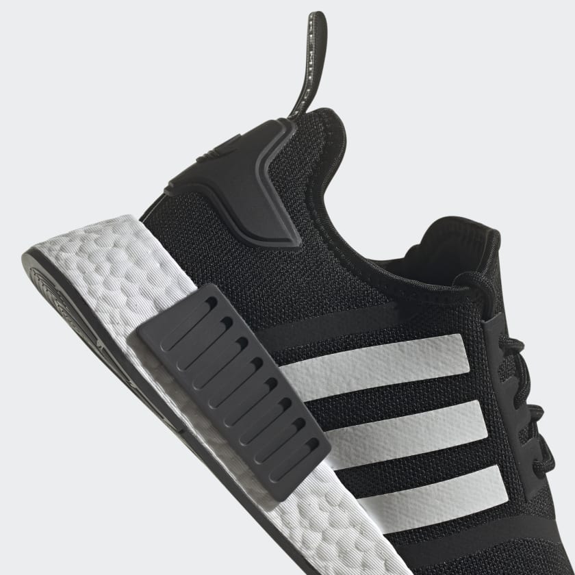 کفش مشکی، سفید آدیداس مدل NMD_R1 SHOES