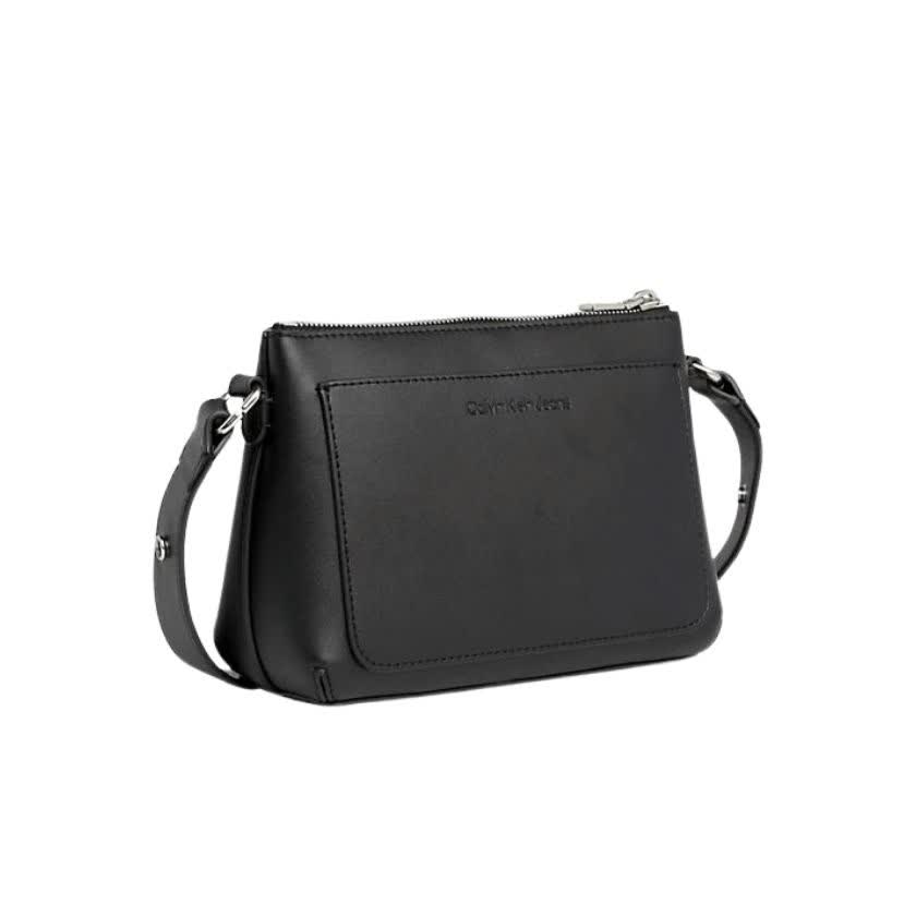 کیف زنانه ذغالی کلوین کلین مدل Crossbody Bag