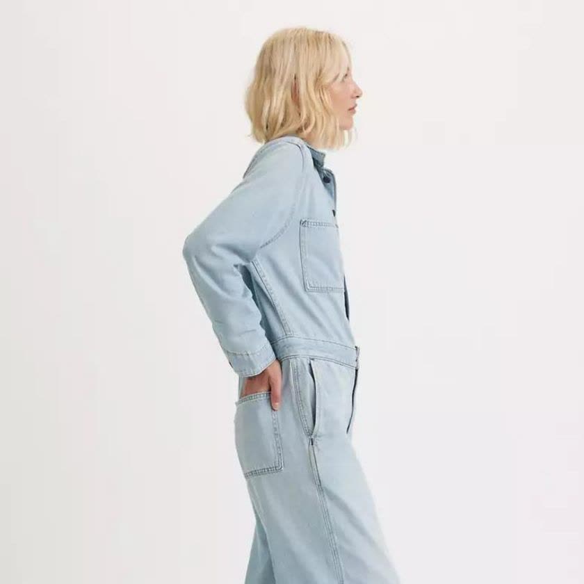 لباس زنانه آبی لیوایز مدل ICONIC LIGHTWEIGHT JUMPSUIT